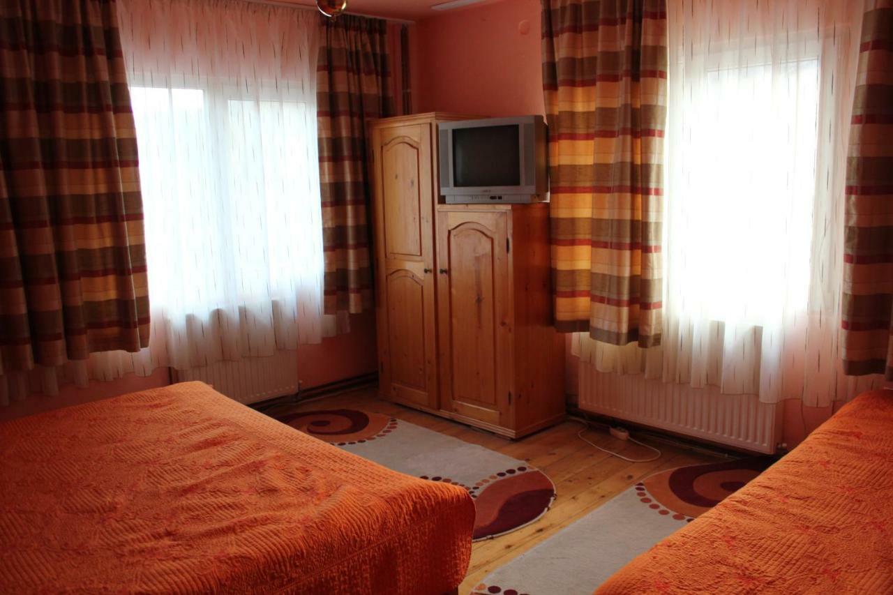 Teo Guesthouse Bran  Dış mekan fotoğraf